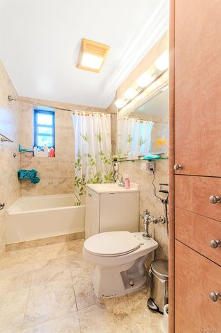 2685 E 7th Street 6M, Brooklyn, NY 11235