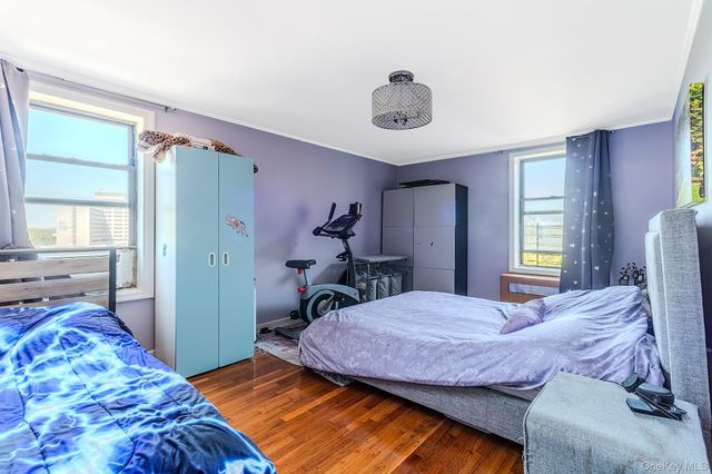 2685 E 7th Street 6M, Brooklyn, NY 11235