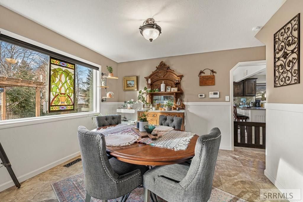 Image 13 of property listing at 3602 Cobblestone Lane, Idaho Falls, ID 83404