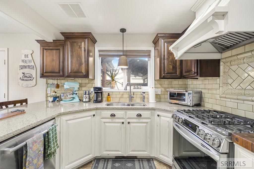 Image 16 of property listing at 3602 Cobblestone Lane, Idaho Falls, ID 83404