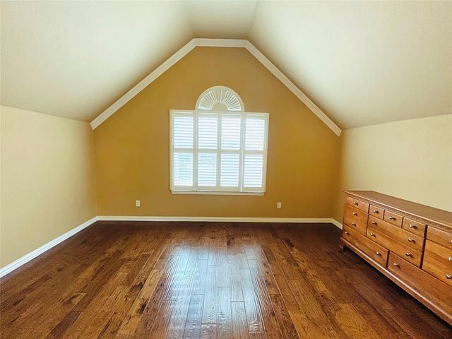 40 Emerald Pond Drive, Frisco, TX 75034