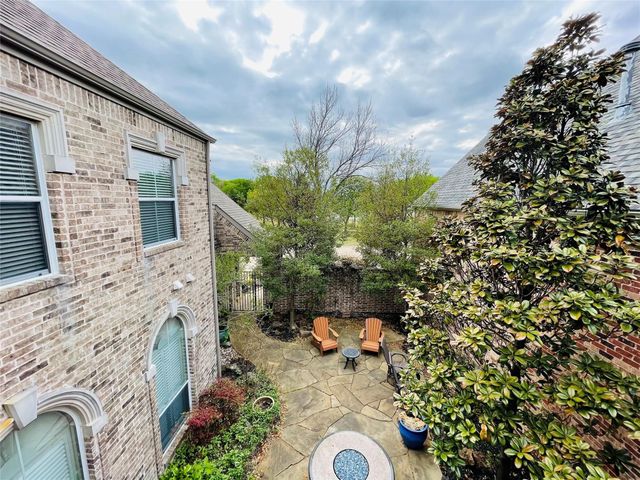 40 Emerald Pond Drive, Frisco, TX 75034
