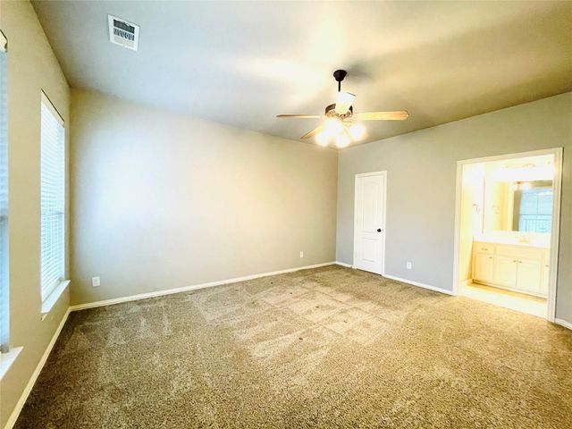 40 Emerald Pond Drive, Frisco, TX 75034