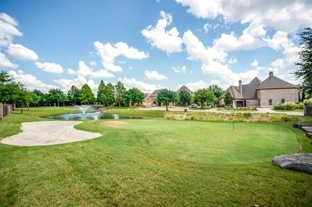 40 Emerald Pond Drive, Frisco, TX 75034