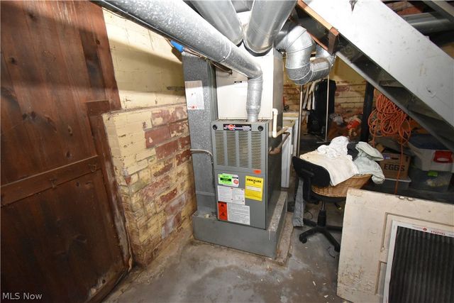 4137 W 157th Street, Cleveland, OH 44135