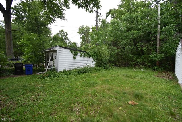 4137 W 157th Street, Cleveland, OH 44135