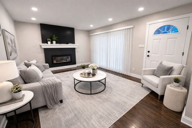 16024 Myrtle Avenue, Harvey, IL 60426