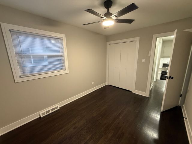 16024 Myrtle Avenue, Harvey, IL 60426