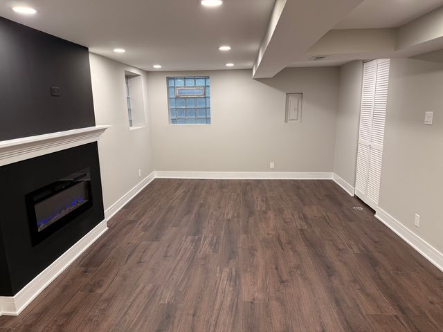 16024 Myrtle Avenue, Harvey, IL 60426