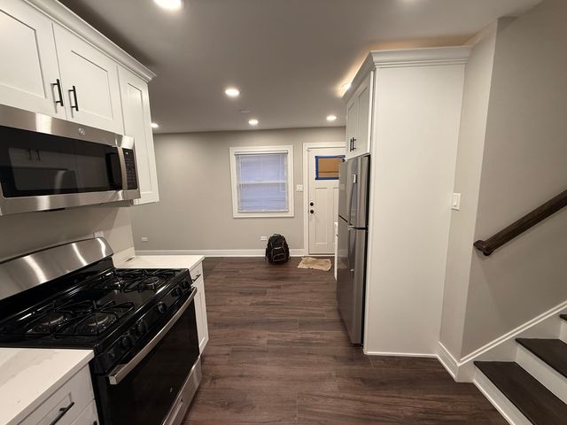 16024 Myrtle Avenue, Harvey, IL 60426