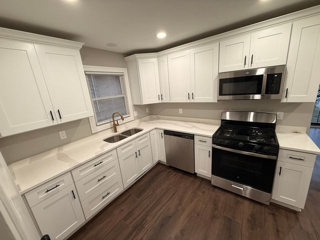 16024 Myrtle Avenue, Harvey, IL 60426