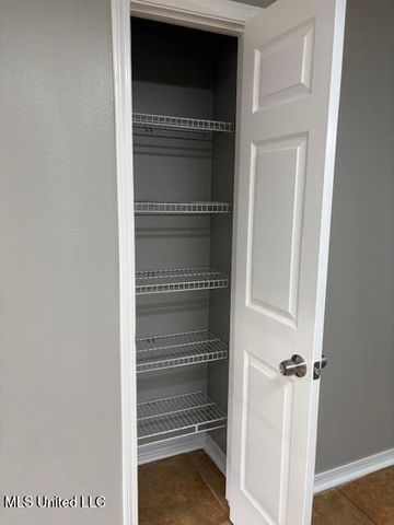 8721 Martin Bluff Road, Gautier, MS 39553