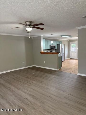 8721 Martin Bluff Road, Gautier, MS 39553