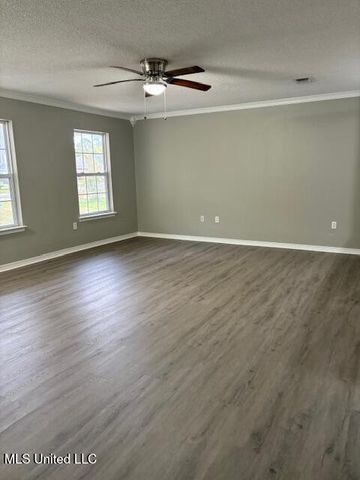 8721 Martin Bluff Road, Gautier, MS 39553