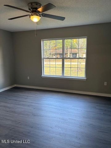 8721 Martin Bluff Road, Gautier, MS 39553