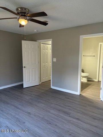 8721 Martin Bluff Road, Gautier, MS 39553