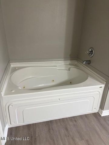 8721 Martin Bluff Road, Gautier, MS 39553