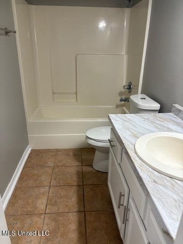 8721 Martin Bluff Road, Gautier, MS 39553