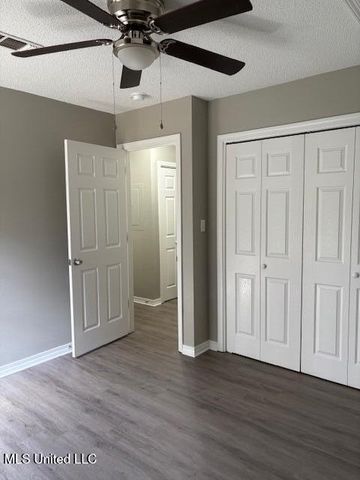 8721 Martin Bluff Road, Gautier, MS 39553