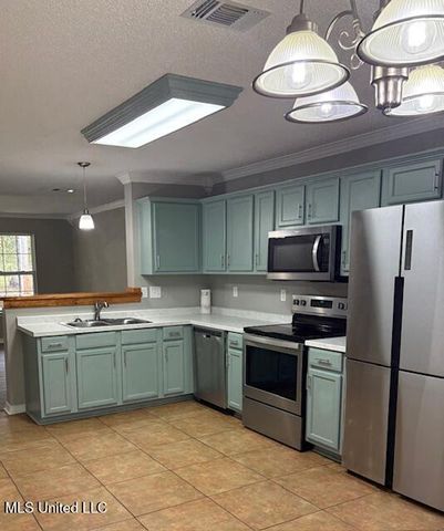 8721 Martin Bluff Road, Gautier, MS 39553