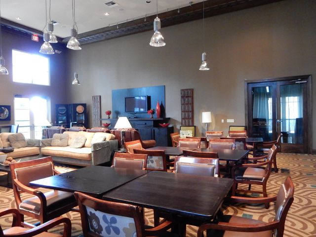 1727 San Benito Way 5, West Palm Beach, FL 33401