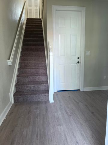 1727 San Benito Way 5, West Palm Beach, FL 33401