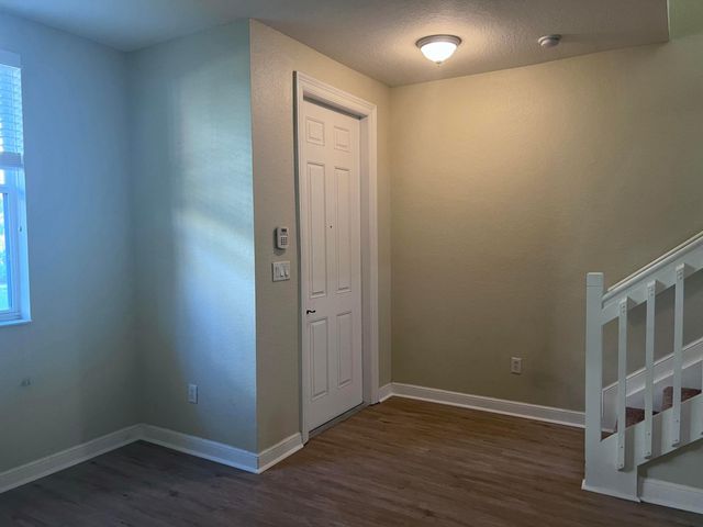 1727 San Benito Way 5, West Palm Beach, FL 33401