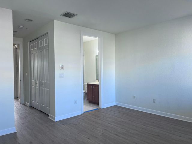 1727 San Benito Way 5, West Palm Beach, FL 33401