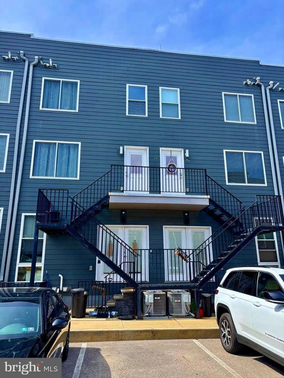 1219 N 5TH ST #2, Philadelphia, PA 19122