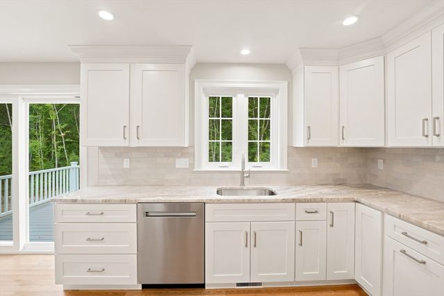 61 Grove, Millville, MA 01529