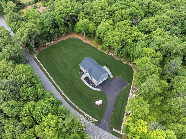 61 Grove, Millville, MA 01529