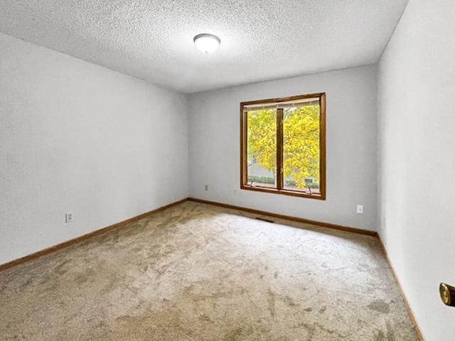 13303 Morgan Avenue S, Burnsville, MN 55337