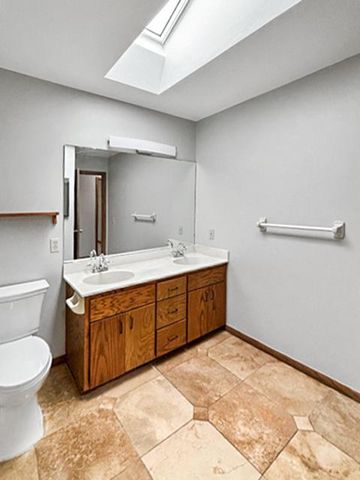 13303 Morgan Avenue S, Burnsville, MN 55337