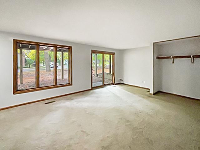 13303 Morgan Avenue S, Burnsville, MN 55337