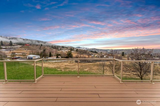 54 Moonlit Lane, Wenatchee, WA 98801