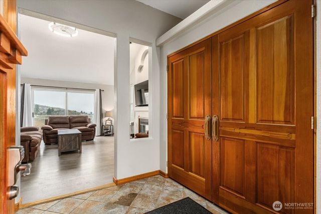 54 Moonlit Lane, Wenatchee, WA 98801