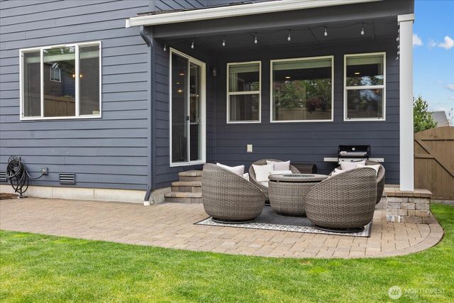 34129 SE Moses Street, Snoqualmie, WA 98065