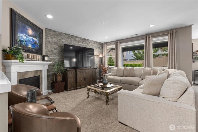34129 SE Moses Street, Snoqualmie, WA 98065