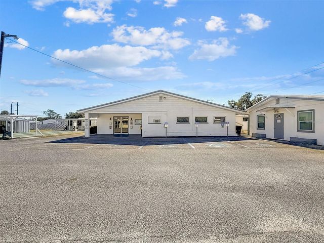 1823 BLUE LAKE DRIVE, Lakeland, FL 33801