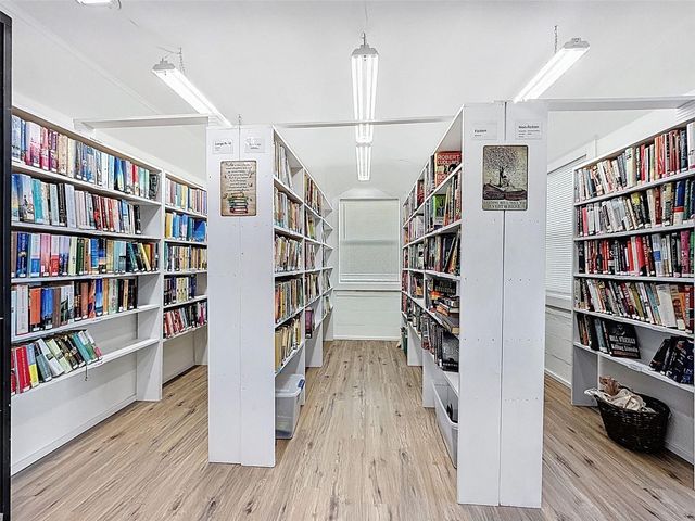 1823 BLUE LAKE DRIVE, Lakeland, FL 33801