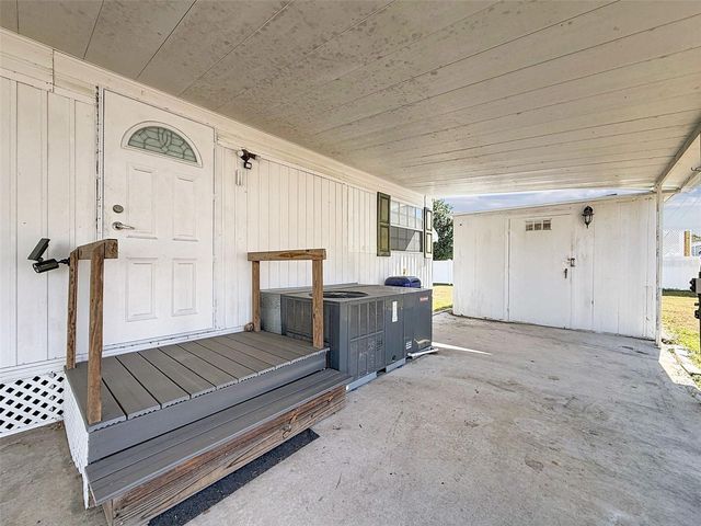 1823 BLUE LAKE DRIVE, Lakeland, FL 33801