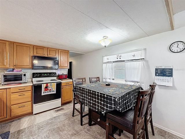 1823 BLUE LAKE DRIVE, Lakeland, FL 33801