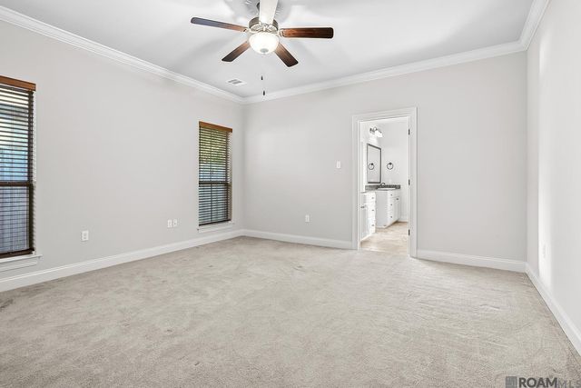 8127 Valencia Ct, Baton Rouge, LA 70820