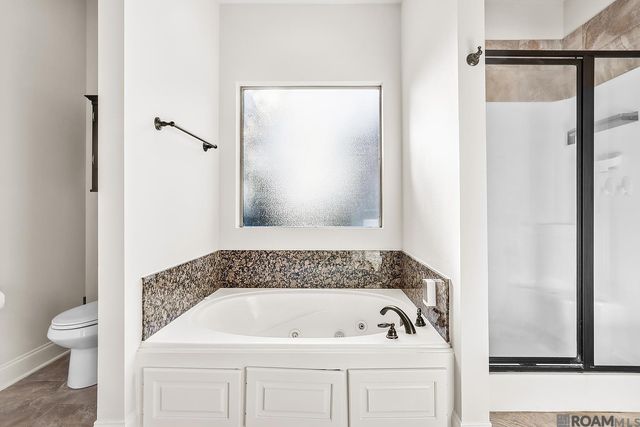 8127 Valencia Ct, Baton Rouge, LA 70820