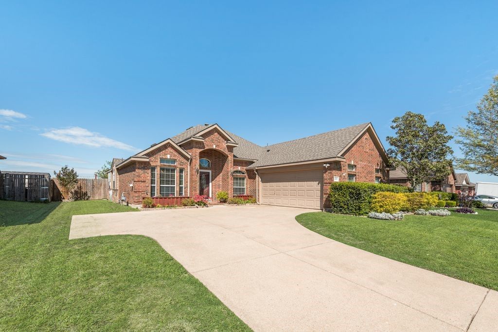 605 Marlee Drive, Forney, TX 75126