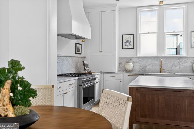 100 Sheridan Drive, Atlanta, GA 30305