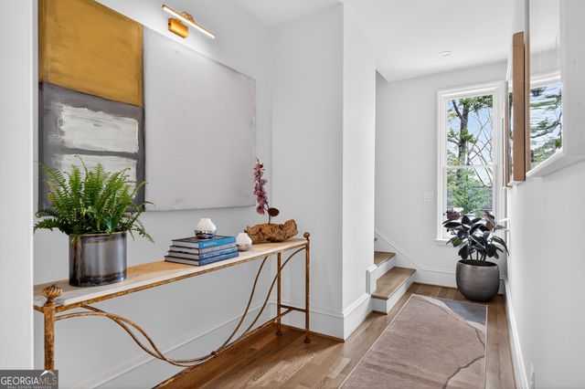 100 Sheridan Drive, Atlanta, GA 30305