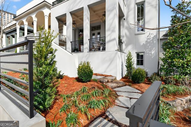 100 Sheridan Drive, Atlanta, GA 30305