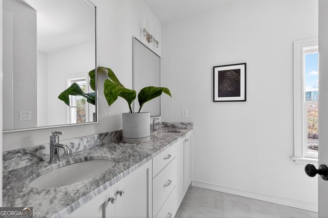 100 Sheridan Drive, Atlanta, GA 30305