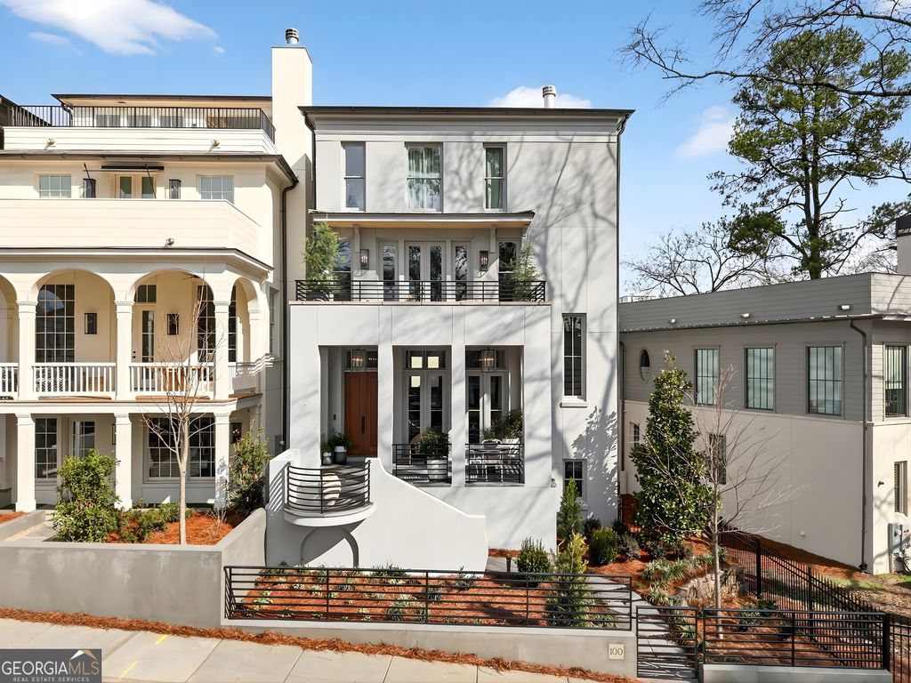 100 Sheridan Drive, Atlanta, GA 30305